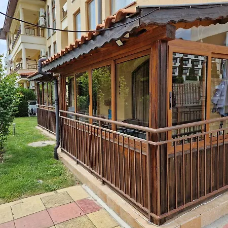 Aqua Dreams A4, Sveti Vlas , A Much Sought After Complex.