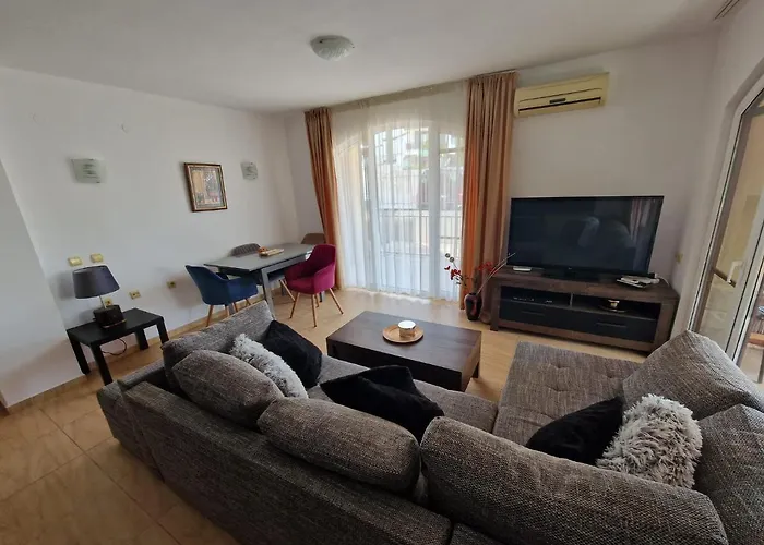 Aqua Dreams A4, Sveti Vlas , A Much Sought After Complex. * بورغاس