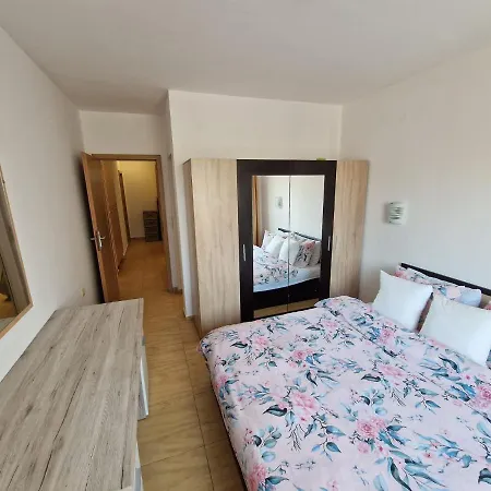 Aqua Dreams A4, Sveti Vlas , A Much Sought After Complex. Appartamento *